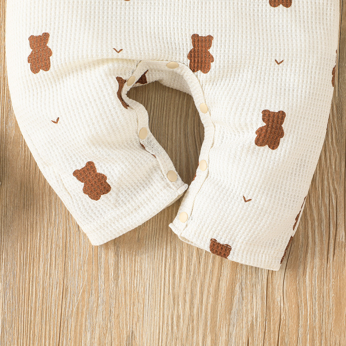 Baby Teddy Onesie mit passender Mütze – kuscheliger Einteiler Jumpsuit