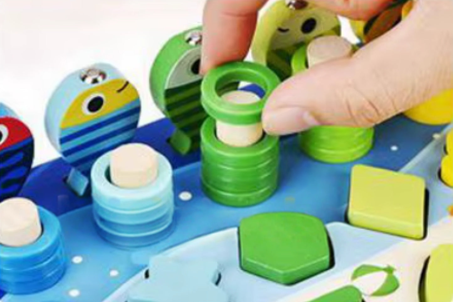 Montessori 6-in-1 Holz Lernboard ab 3 Jahren – Farben, Zahlen & Motorik Steckspiel für Kinder