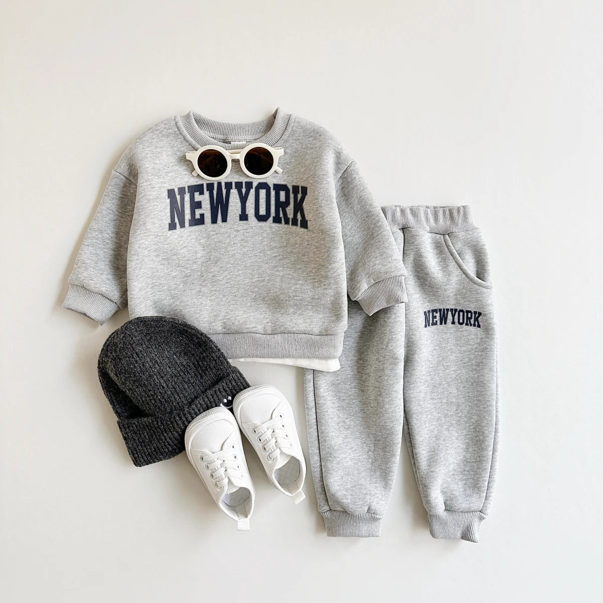 Baby & Kleinkind 2-Teiler Tracksuit „NEW YORK“ – Baumwoll Trainingsanzug Set